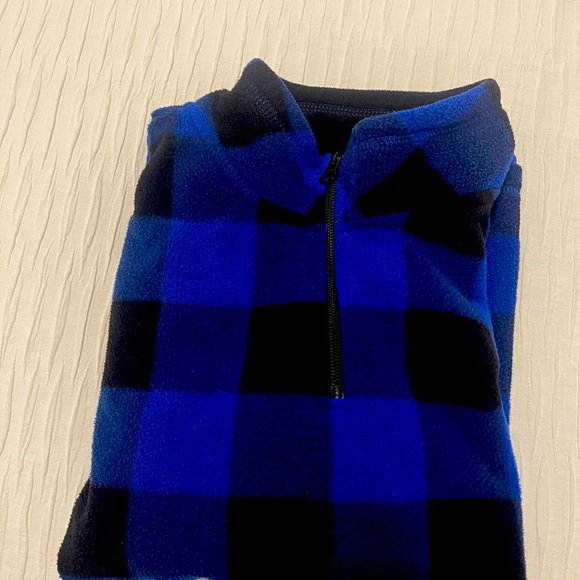 Children’s Place, Blue and Black Plaid Pull Over Fleece, 10/12 - Picture 2 of 3